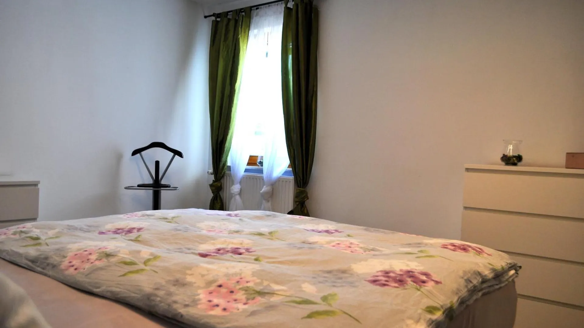 Eg Das Familien-Apartment Top 1 Bécs 0*,  Ausztria