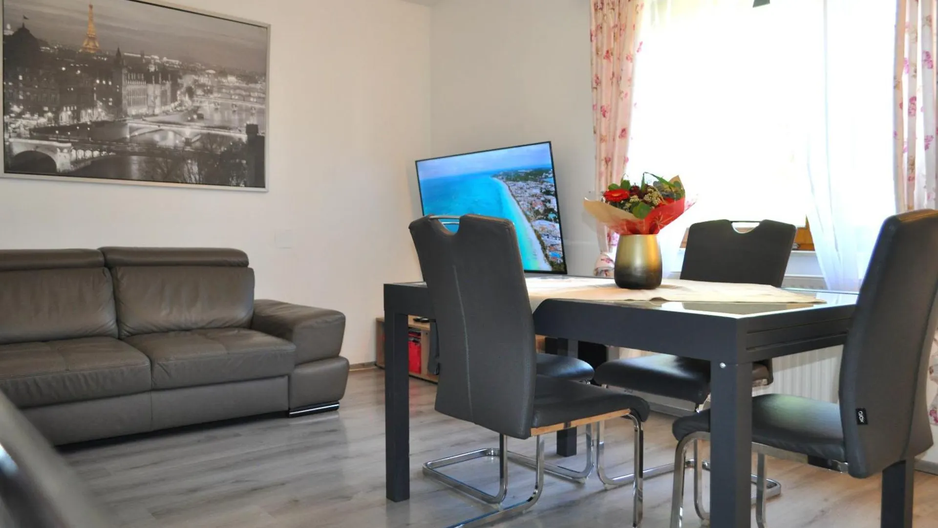 Eg Das Familien-Apartment Top 1 Bécs Apartman